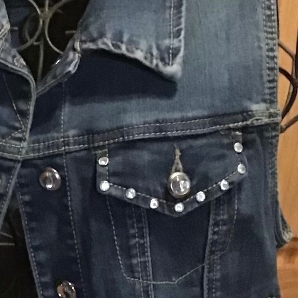 Junior Denim Vest Size M - Picture 3 of 3